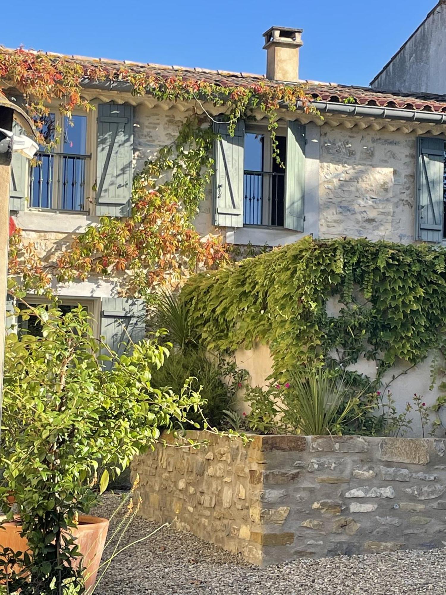 Le Domaine De La Tuilerie - Gite De Charme En Bord De Riviere Avec Piscine Servies-en-Val Buitenkant foto